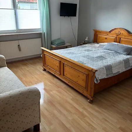 شقة Ferienwohnung Aurach